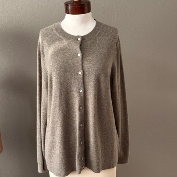 Lands' End 100 % Cashmere Cardigan Sweater Sz 1X 16W - 18W Fall Cozy Preppy - Picture 2 of 8